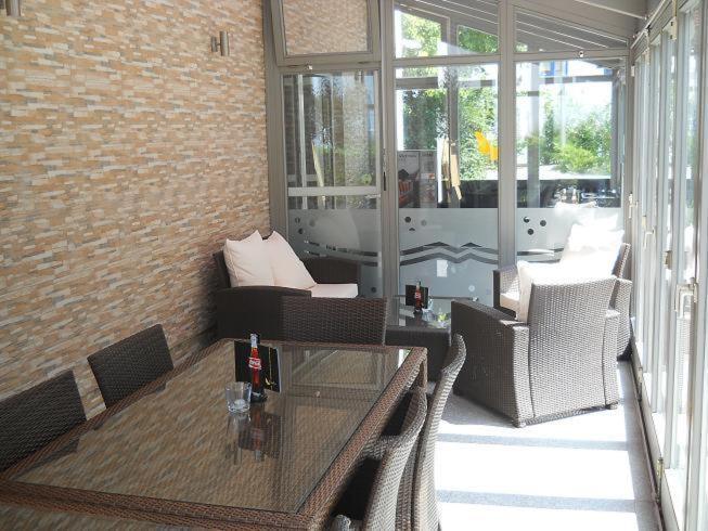 Hotel Papillon Lappersdorf  Екстер'єр фото