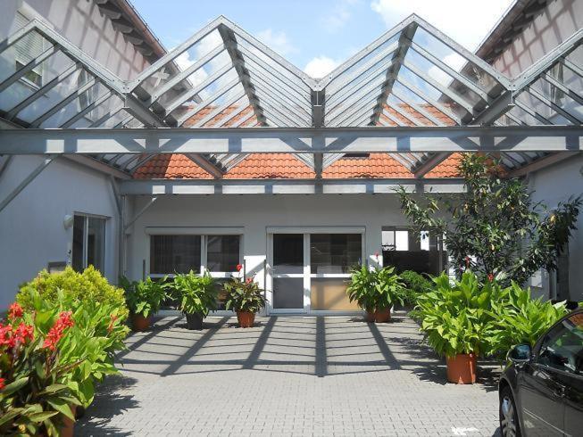 Hotel Papillon Lappersdorf  Екстер'єр фото